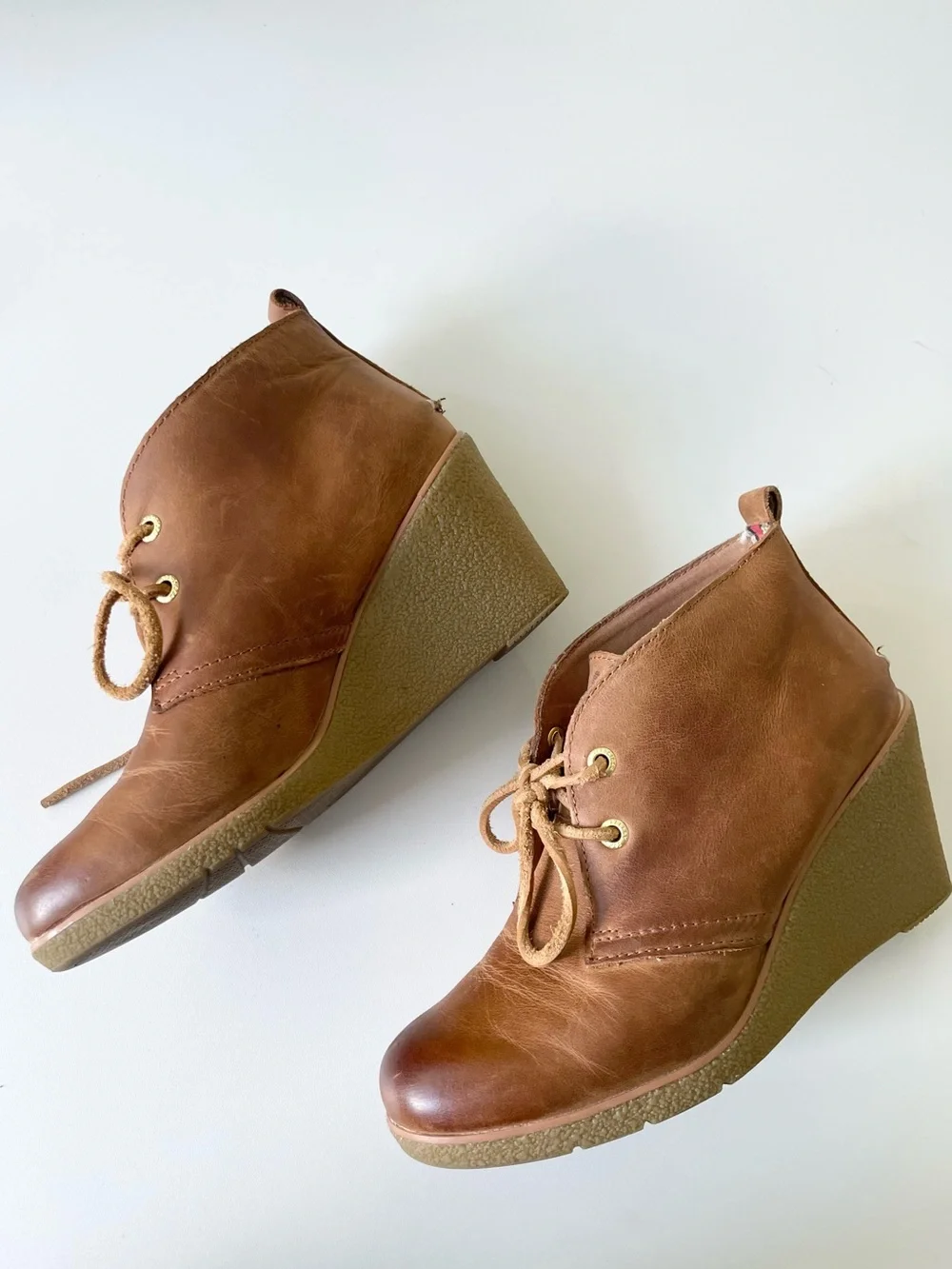 Sperry Top Sider Womens Harlow Burnished Wedge Pump size 7.5 Cognac Tobacco Tan